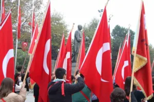 DÜZCE(İHA) – Düzce’de Mustafa Kemal Atatürk’ün 85. ölüm yıl dönümünde