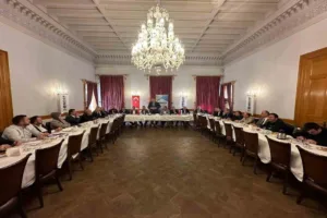 (ZONDEF) Zonguldak Dernekleri Federasyonu öncülüğünde Siyaset Komisyonu toplantısı gerçekleştirildi. ZONDEF