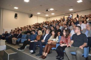 DÜZCE(İHA) – Düzce Üniversitesinde "Ortadoğu’da İsrail Sorununun Tarihi Kaynakları" paneli