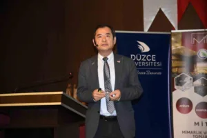 DÜZCE(İHA) – Mimar ve Deprem Uzmanı Yoshinori Moriwaki, yapı denetiminin