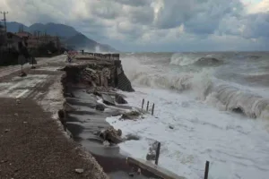 Kastamonu Valiliği’nden yapılan açıklamada, Kastamonu’da yarın sabah saatlerinden itibaren etkili