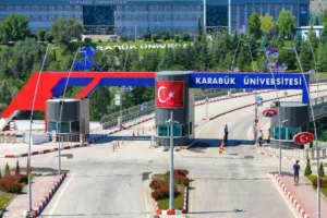 Karabük Üniversitesi’nin “Artırılmış Gerçeklik ile Geriatrik Bireylerde İlk Yardım Eğitimi”