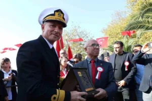 Zonguldak’ın Ereğli ilçesinde Sarıkamış’taki askerlere kışlık giysi, erzak ve mühimmat