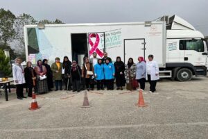 DÜZCE(İHA) – Düzce Sağlık Müdürlüğü’ne bağlı ekipler Çilimli ilçesinde mobil