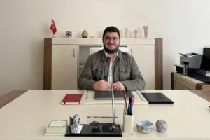 Düzce Üniversitesi Fen Edebiyat Fakültesi Öğretim Üyesi Doç. Dr. İsmail