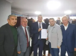 Kdz.Ereğlinin sevilen esnaflarından Ömer Güneri Kdz.Ereğli Belediyesi meclis üyesi adaylığı