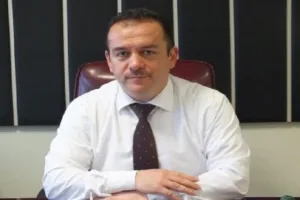 Bolu İl Sağlık Müdürlüğü görevindeyken Bolu Belediye Başkanlığı aday adaylığı