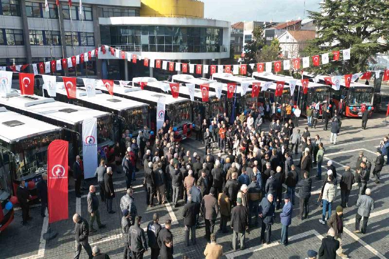 Düzce Belediyesi toplu ulaşımda kullanılan araç filosu bünyesine katılan 10
