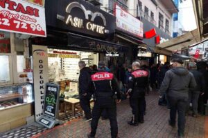 Zonguldak’ın Ereğli ilçesinde bir esnaf iş yerinde ölü bulundu. Edinilen