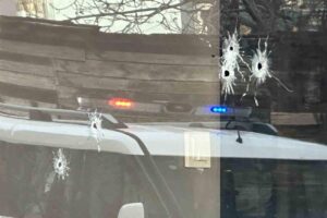 Kastamonu’da kurşunlanan bir iş yerinde bulunan vatandaş, vurularak ağır yaralandı.