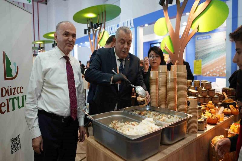 İzmir’de düzenlenen 17. TTI İzmir Uluslararası Turizm Ticaret Fuar ve