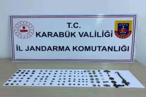 Karabük İl Jandarma Komutanlığının iki ayrı tarihi eser operasyonunda 9