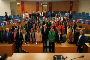 Düzce Belediyesi 5 Aralık Kadına Seçme ve Seçilme Hakkı verilmesinin