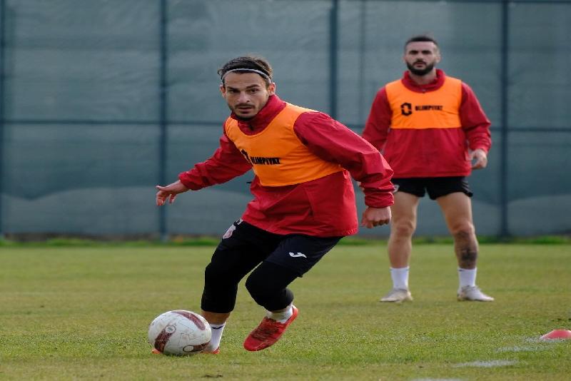 TFF 2. Lig Kırmızı Grup’ta 4 puan farkla lider konumda