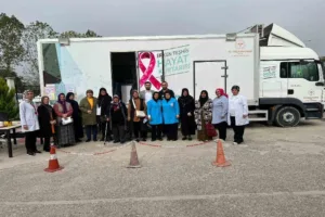 Sağlık Müdürlüğüne bağlı mobil sağlık tarama aracı ve mobil kanser