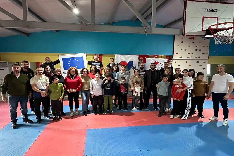 Düzce Üniversitesi, Hollanda ve İspanya ortaklı ‘Hayata Sporla Bağlan’ adlı