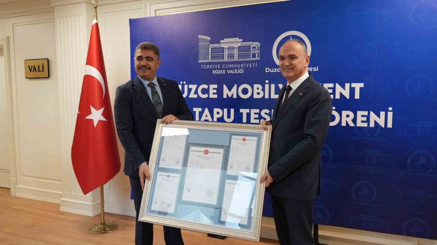 Düzce Belediye Başkanı Dr. Faruk Özlü, Mobilya Kent Düzce projesi