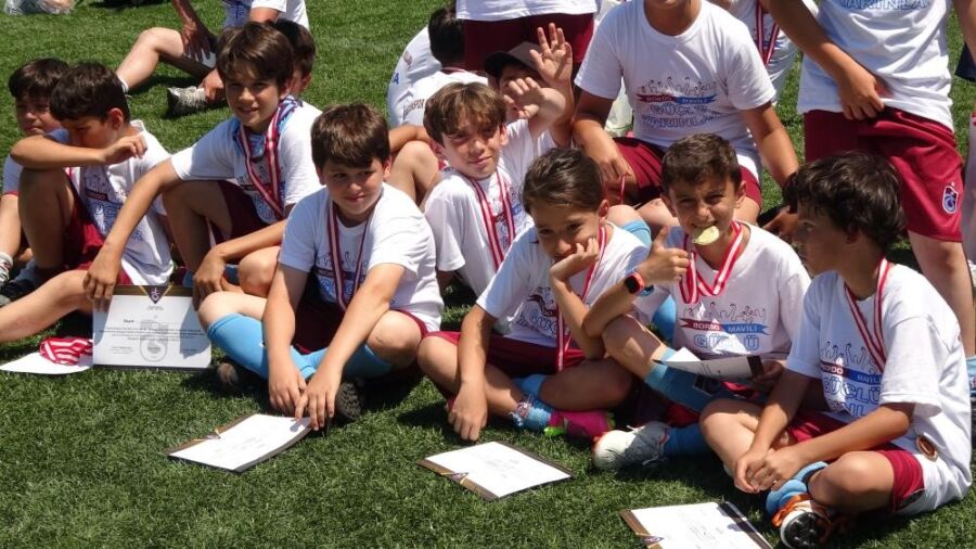 Düzce’de Gençler İçin Ücretsiz Kış Spor Okulları Başlıyor! DÜZCE – Düzce Gençlik ve Spor İl Müdürlüğü ile Düzce