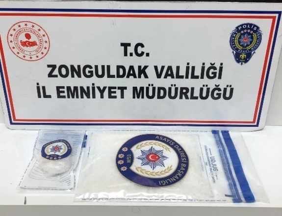 Zonguldak’ta gerçekleşen bir operasyonda 11 şüpheli uyuşturucu suçundan gözaltına alındı.