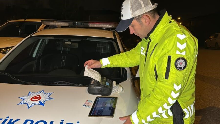 Düzce ilinde trafik kazalarının azaltılması için yapılan denetimlerde son bir