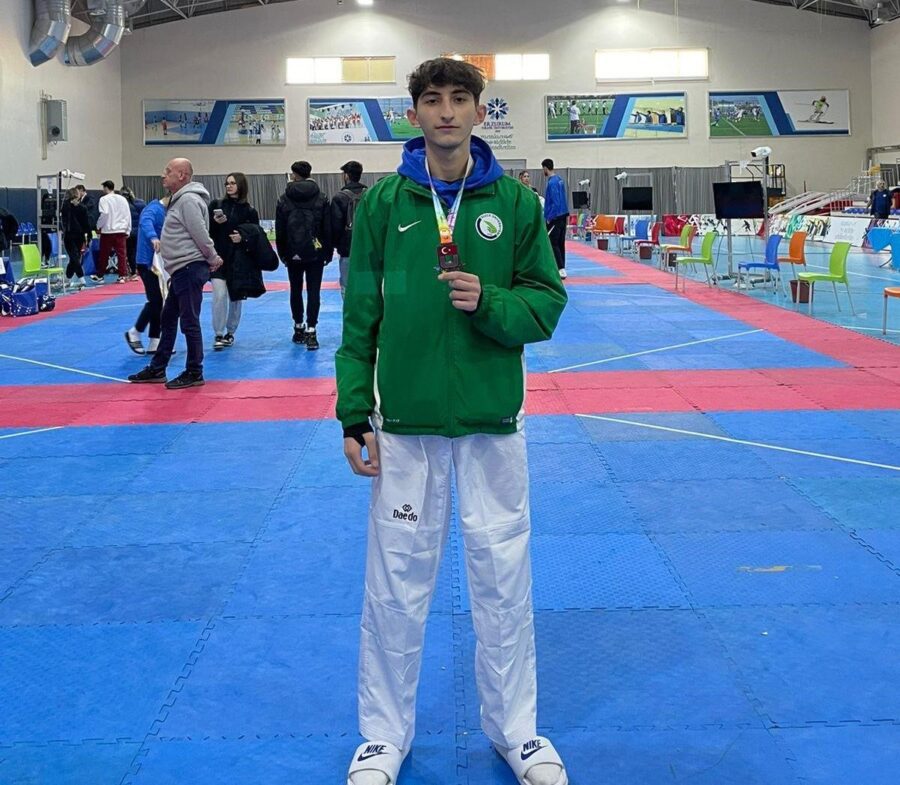 Düzce Üniversitesi Spor Bilimleri Fakültesi Antrenörlük Bölümü öğrencisi Sefa Tamberk,