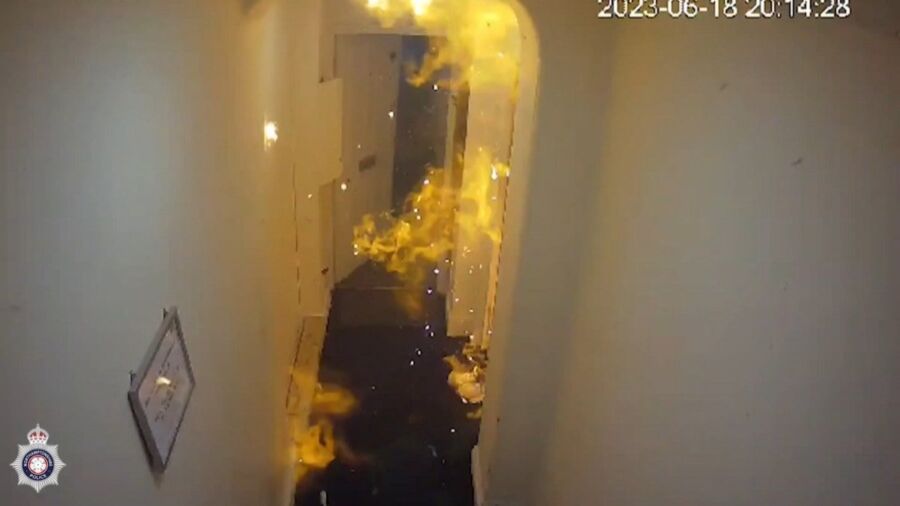 DHA’nın raporuna göre, İngiltere’de yaşanan ilginç bir olayda, 39 yaşındaki