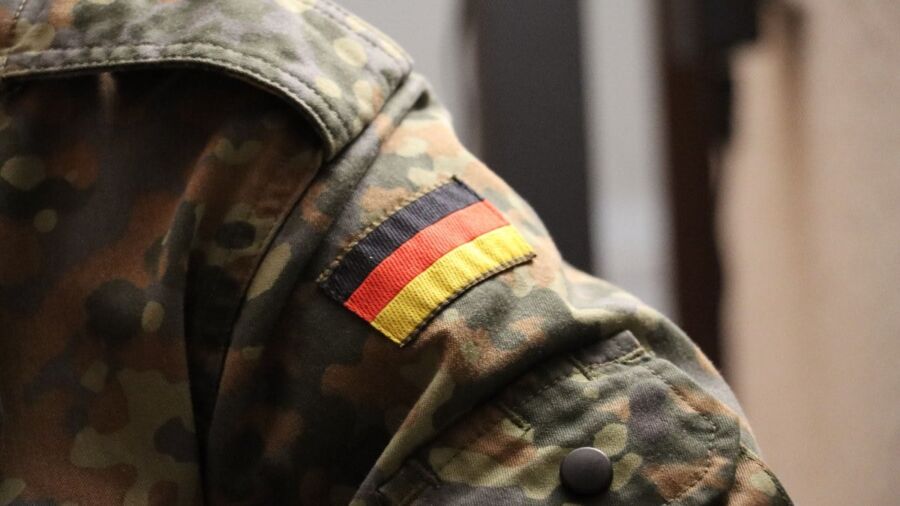 Almanya’da Askeri Personel Açığını Kapatmak İçin Yabancıları Orduya Alma Planı Uzmanlar Tarafından Toplumsal İflas Olarak Yorumlandı