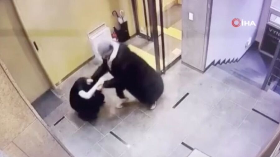 Güney Kore’nin başkenti Seul’deki Gangnam bölgesinde bulunan Halkın Gücü Partisi