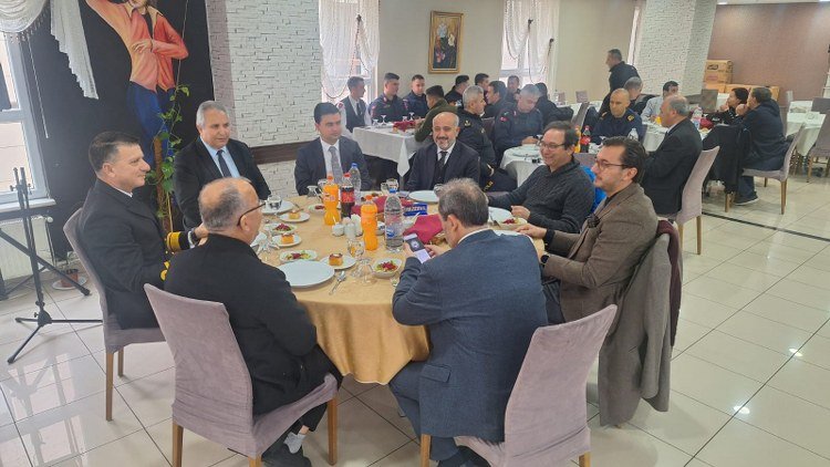 Zonguldak’ın Ereğli İlçesi Kaymakamı Mehmet yapıcı, 10 Ocak Çalışan Gazeteciler