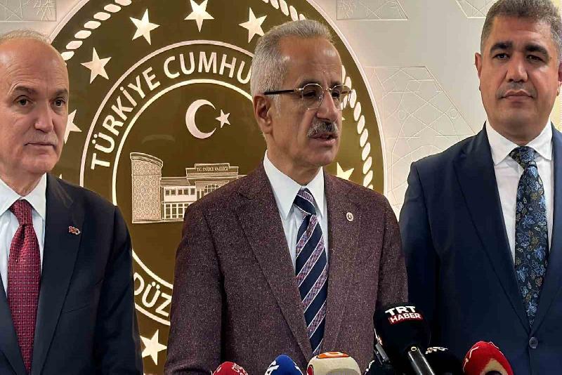 Ulaştırma ve Altyapı Bakanı Abdulkadir Uraloğlu, "Şimdiye kadar Düzce’ye yaklaşık