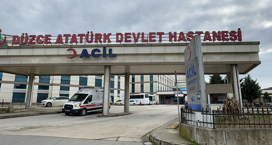 Forklift Kazası: Bir İşçi Hayatını Kaybetti, Diğeri Yaralı! Yeni Mahalle Hürriyet Caddesi üzerinde bulunan bir otomobil yan sanayi