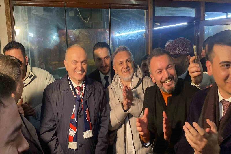 Düzce’de yerel seçimlerde tekrar AK Parti Belediye Başkan adayı gösterilen