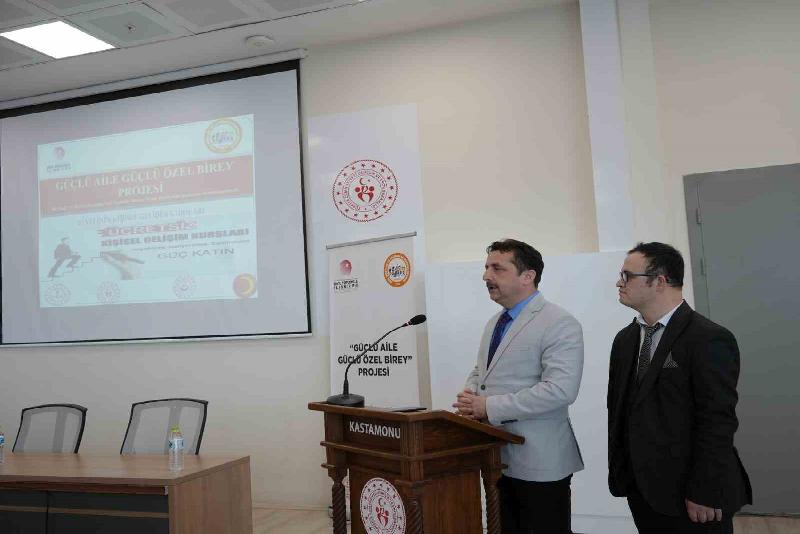 Kastamonu’da özel bireylerin ahşap oymacılığı ile meslek sahibini sağlayacak proje