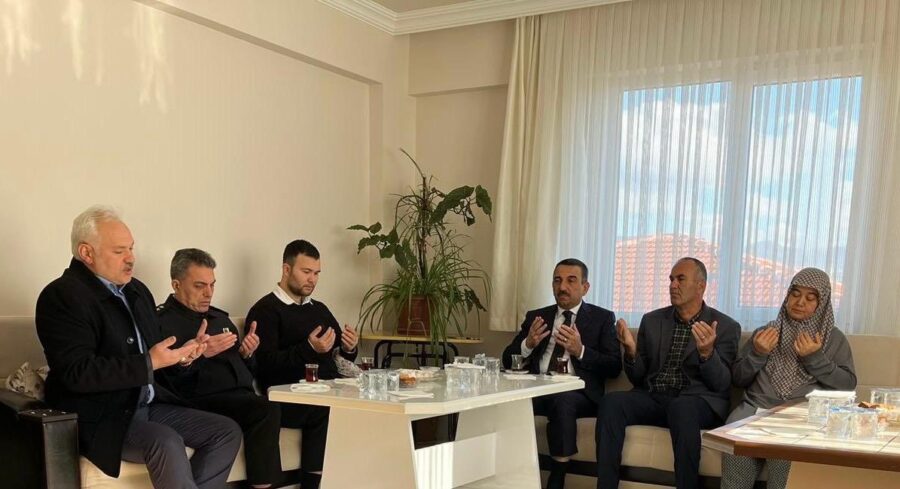 Zonguldak Valisi Osman Hacıbektaşoğlu, geçtiğimiz günlerde trafik kazasında hayatını kaybeden