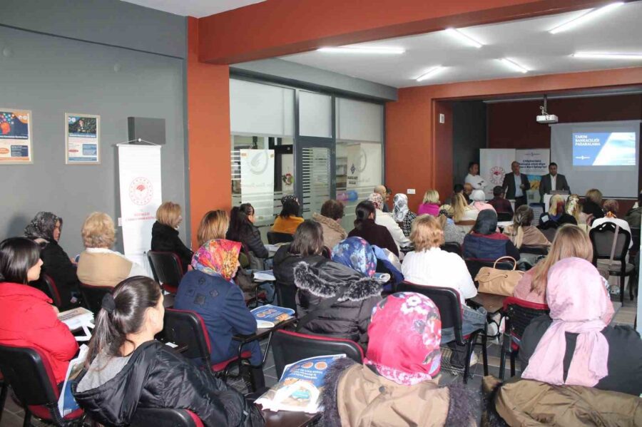 Düzce İl Tarım ve Orman Müdürlüğü ve Kadın Emeği Merkezi,