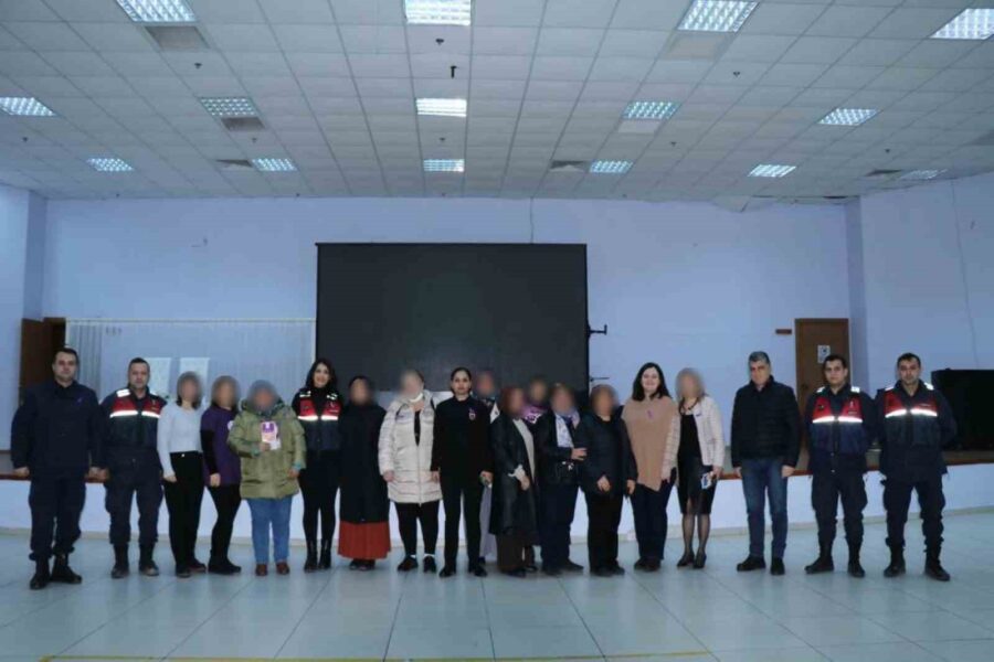 Zonguldak’ta Jandarma ve KETEM Ekiplerinden Kanserde Erken Teşhis Etkinliği Zonguldak’ta Dünya Kanser Günü çerçevesinde jandarma ve KETEM ekipleri tarafından