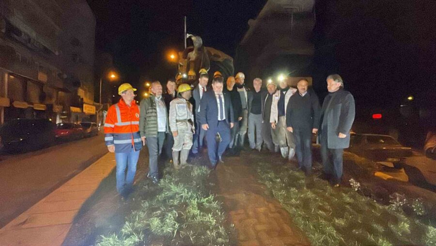 Zonguldak’ta Maden İşçileri, Kahramanmaraş Deprem Felaketinde Hayatını Kaybedenleri Andı