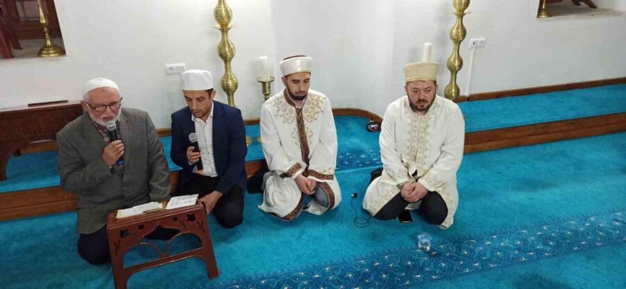 Devrek ilçesinde Miraç Kandili coşkuyla kutlandı. Zonguldak’ın Devrek ilçesinde, merkez