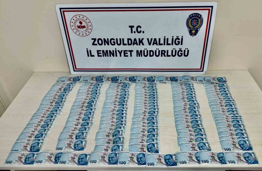 Zonguldak Polisi Şüphelinin Üzerinden 15 Bin TL Sahte Para Ele Geçirdi!