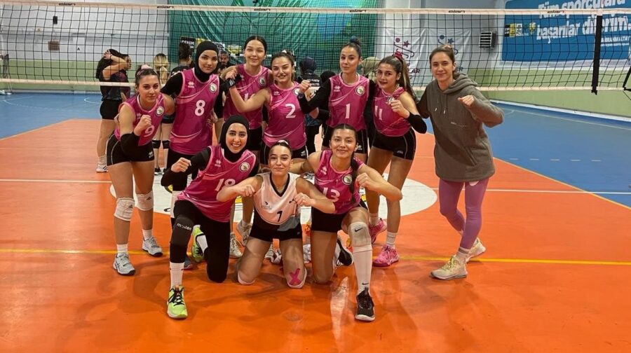 Düzce Üniversitesi Kadın Voleybol Takımı Bölgesel Lig Grup Müsabakalarında Namağlup Şampiyon Oldu! Düzce Üniversitesi Voleybol Takımı Namağlup Şampiyon Oldu DÜZCE(İHA) – Düzce