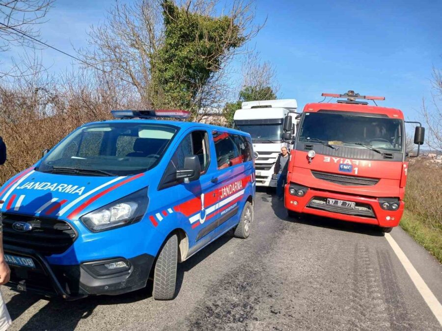 Zonguldak’ın Alaplı ilçesinde meydana gelen trafik kazasında, O.E (50) isimli