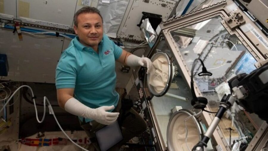 Türk astronot Alper Gezeravcı, Uluslararası Uzay İstasyonu’ndaki (ISS) deneylerini sürdürmektedir.