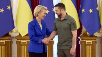 AB Başkanı Leyen Ukrayna’ya Yardımların Mart Ayında Başlayacağını Açıkladı