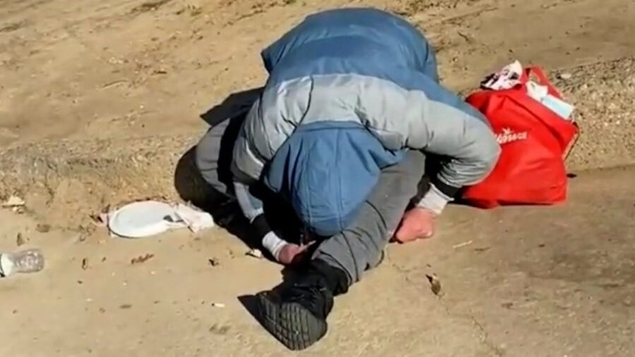 ABD Sokaklarında Yaşanan Bağımlılık ve Evsizlik Krizi Ortaya Çıkıyor! ABD sokaklarında, madde bağımlılarına ilişkin yaşanan çaresizlik, ülkenin en büyük