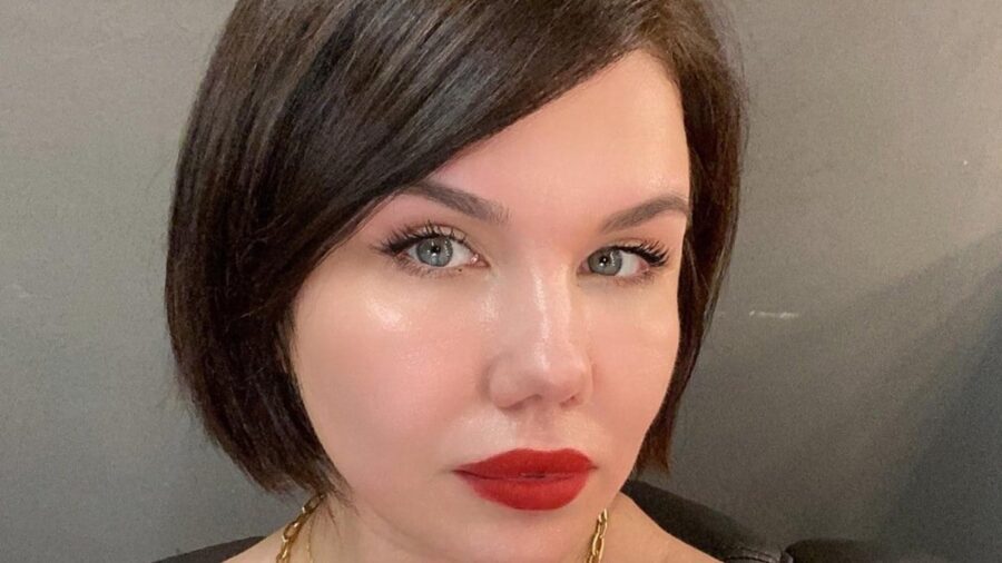 Ünlü fenomen ve yazar Pucca’nın sürekli hakkında açılan davalarla dertte