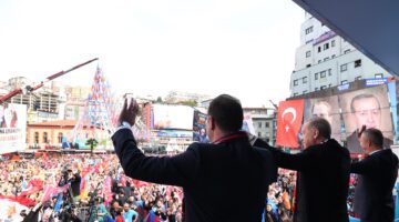 Cumhurbaşkanı Erdoğan, Zonguldak’ta AK Parti’nin ilçe belediye başkanlarının tanıtıldığı mitinge katıldı.