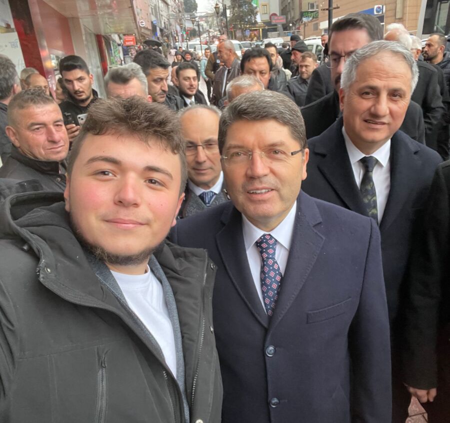 Zonguldak Ereğli Ak Parti Gençlik Kolları Medya Tanıtım Başkanı Salih