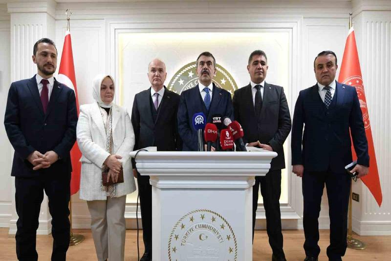 Nitelikli eğitime dikkat çeken Milli Eğitim Bakanı Yusuf Tekin, "Eğitim