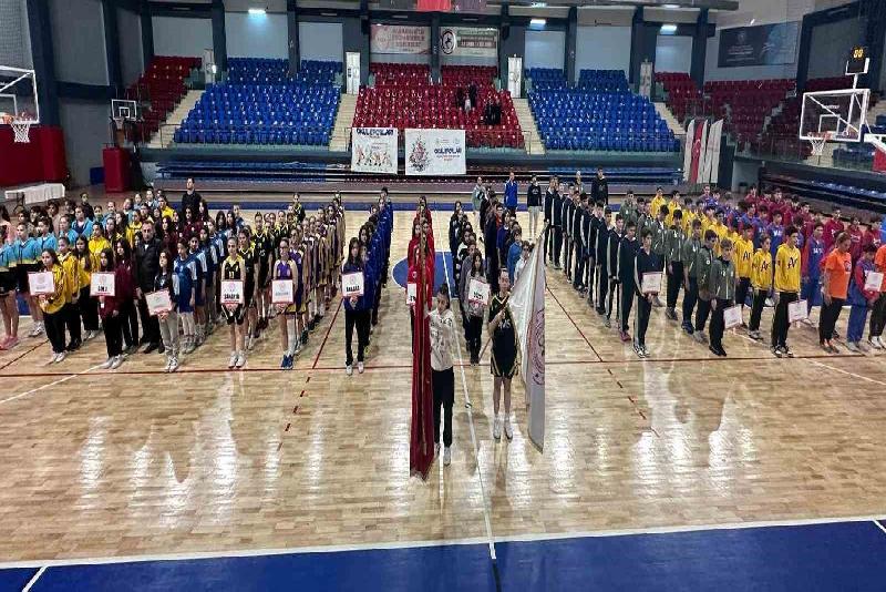 DÜZCE(İHA) – Okul sporları basketbol yıldızlar grup müsabakalarına Düzce ev
