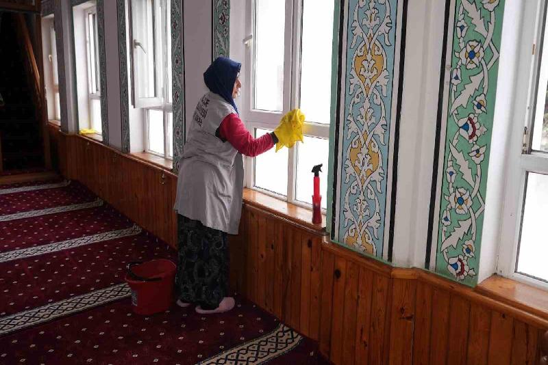 Düzce Belediyesi Temizlik İşleri Müdürlüğü, Başkan Dr. Faruk Özlü’nün talimatları